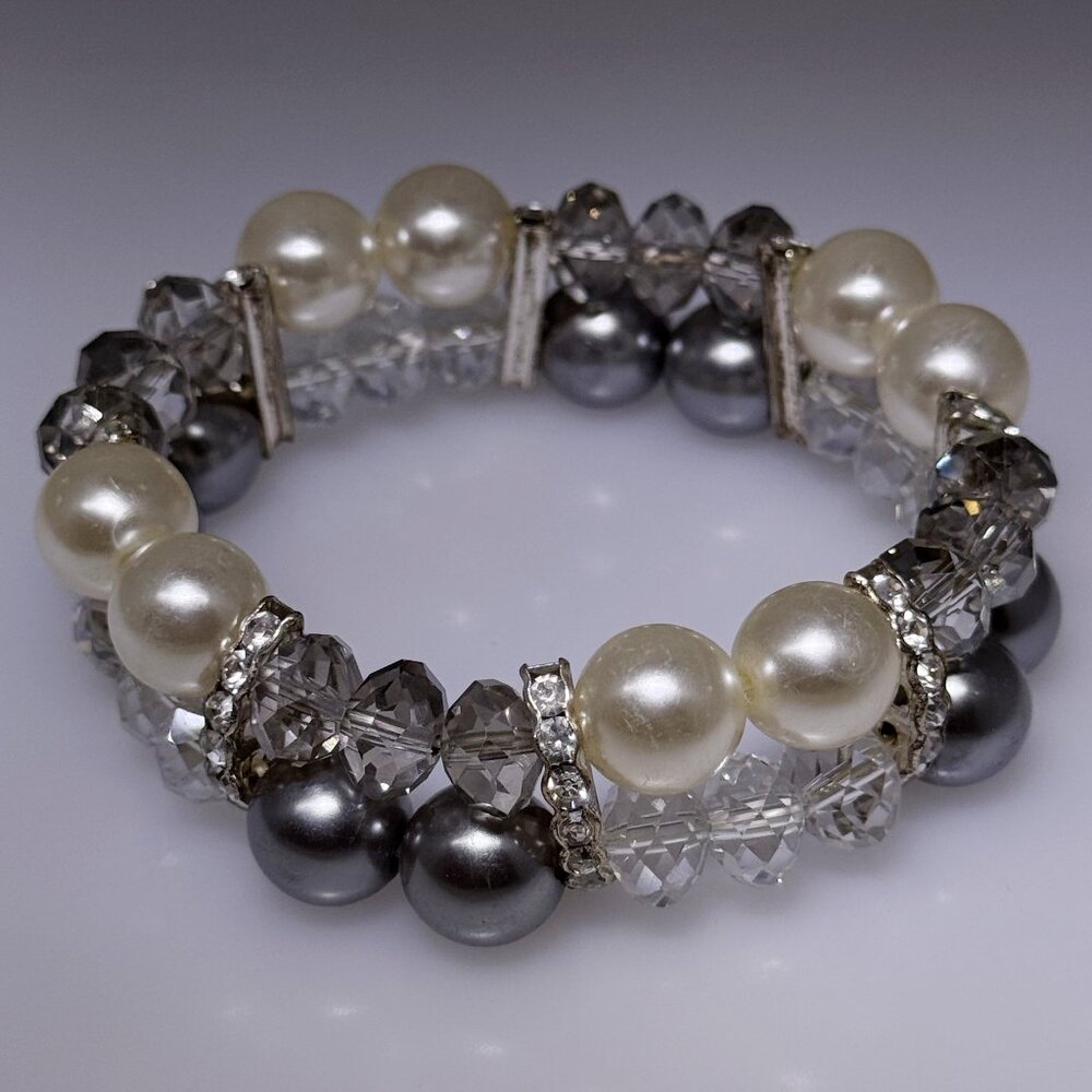 Two strand elastic bracelet with imitation pearls, crystals, rhinestones, NWOT